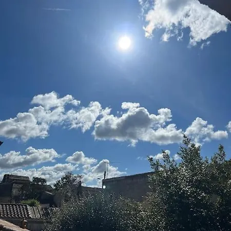 De Charme Renove Avec Garage *